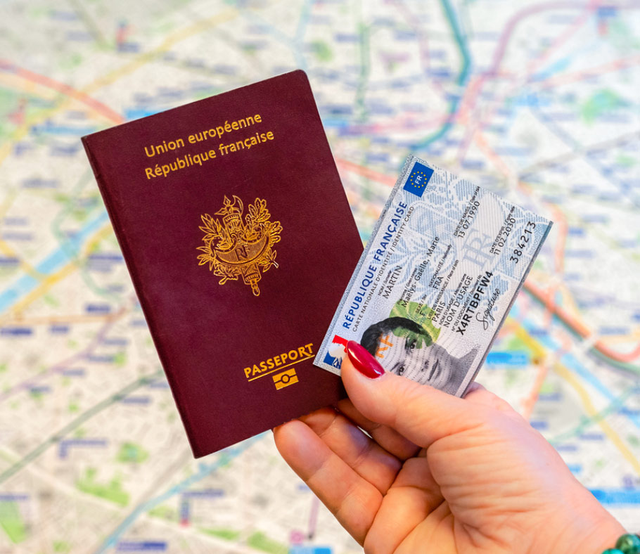 Passeport-et-carte-d'identité